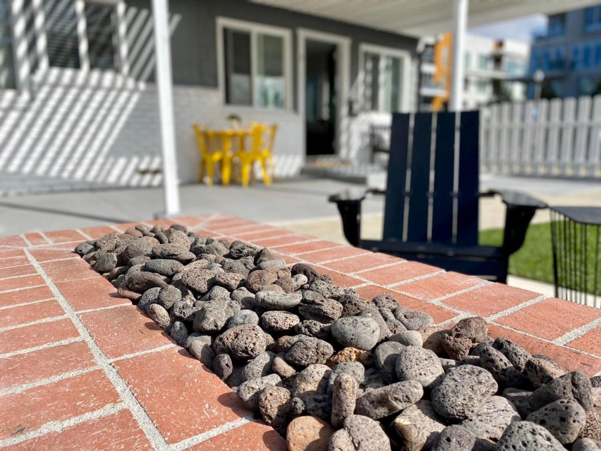 Steps To The Beach, Main Street And Pacific City - Ocean Views هونتينغتون بيتش، أورانج، كاليفورنيا المظهر الخارجي الصورة