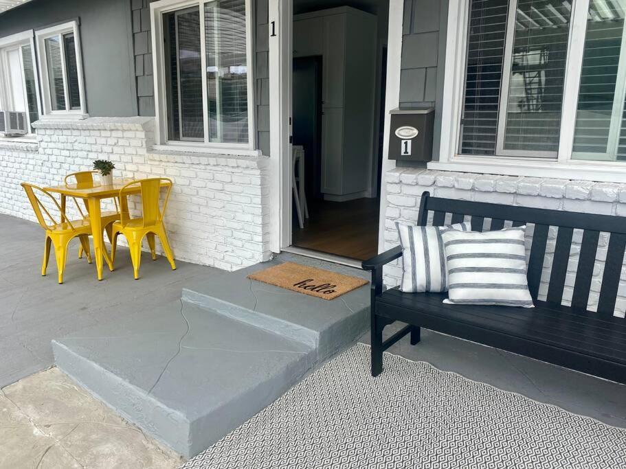 Steps To The Beach, Main Street And Pacific City - Ocean Views هونتينغتون بيتش، أورانج، كاليفورنيا المظهر الخارجي الصورة